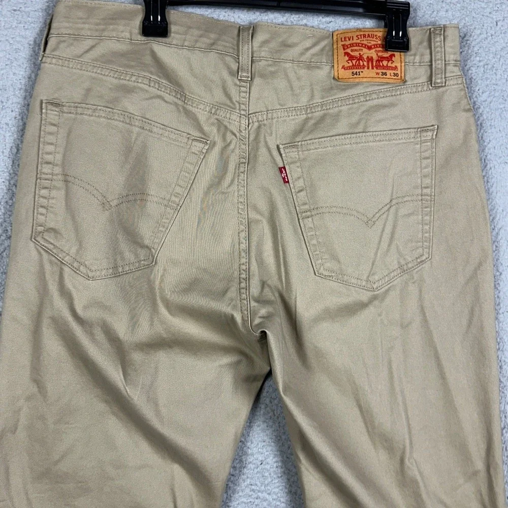 Levis 541 Jeans Mens 36X30 Tan All Seasons Tech Athletic Taper Stretch Denim